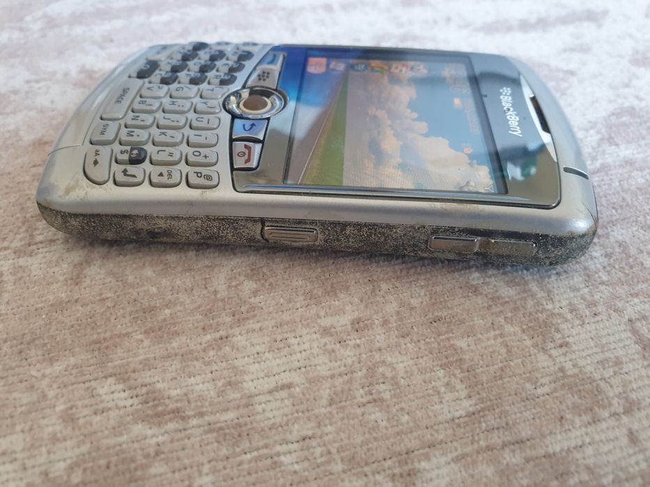 Blackberry 8310 com caixa