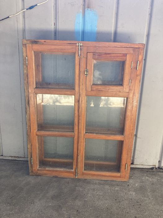 Двухстворчетое окно