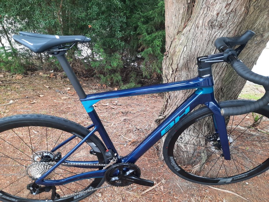 Bh ultralight m de exposicao com 105 eletrico