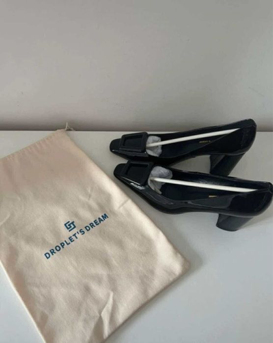 Nowe czarne lakierowane czółenka