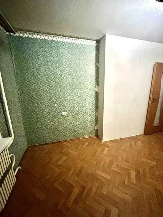 Продается 2-комнатная квартира по улице Дегтярева.
