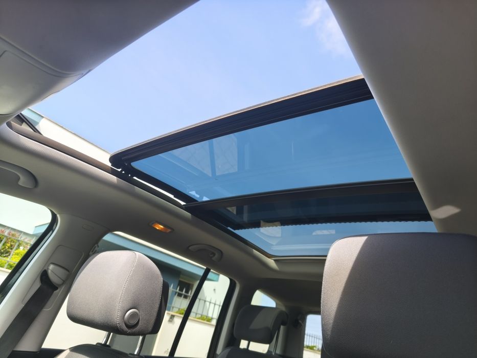 Vw Touran 2.0 TDI 140cv BlueMotion – 7 Lugares – Teto Panorâmico – Com