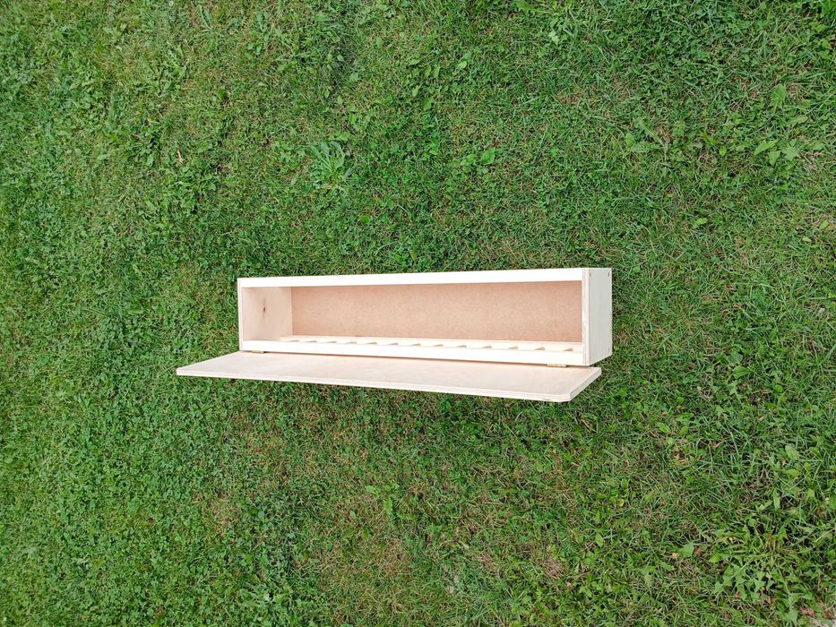 Karmniki dla ptaków z drewna