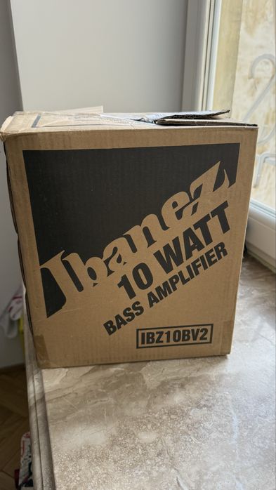 Комбопідсилювач для бас-гітари Ibanez