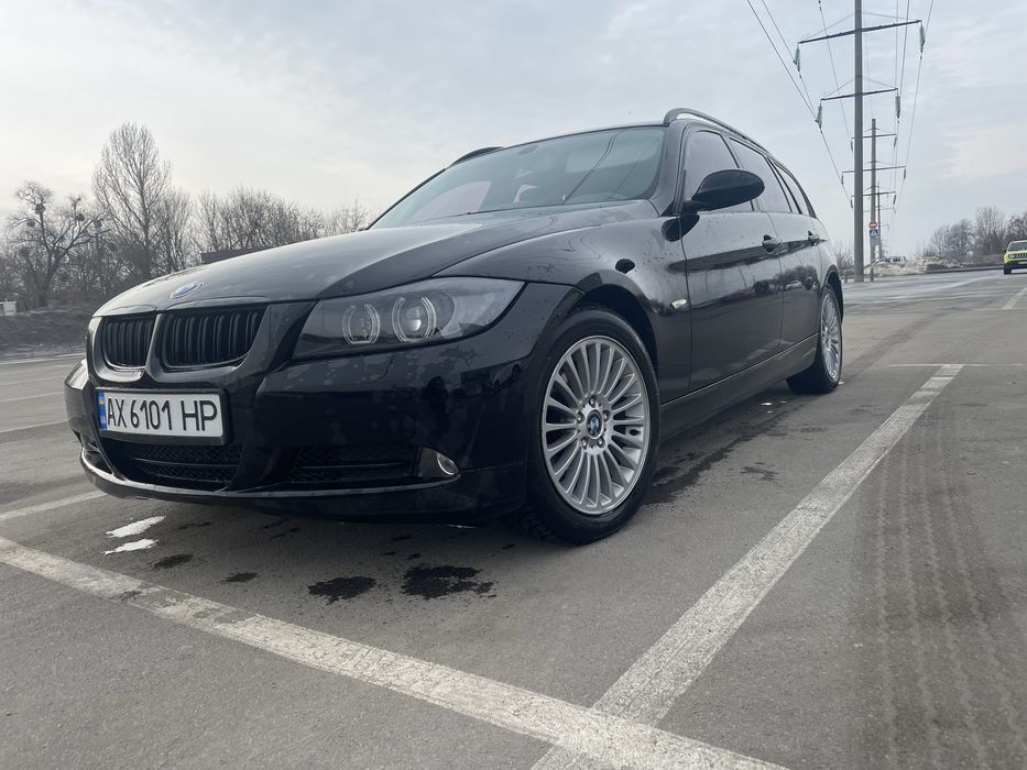 Продам BMW E91  2.0d