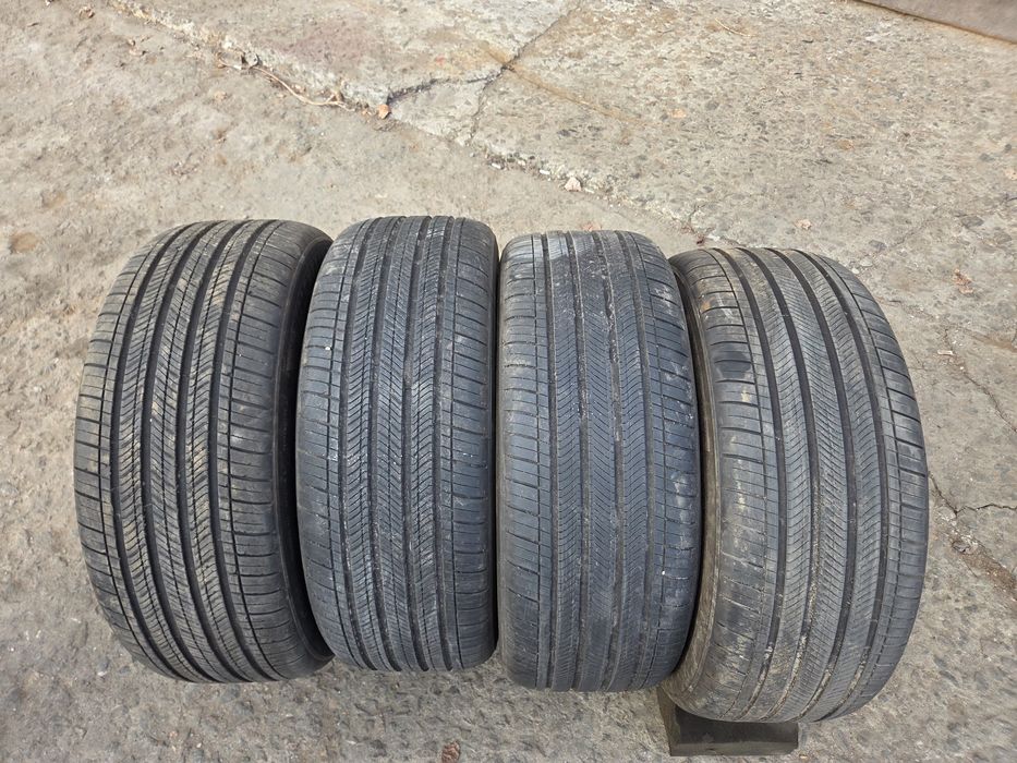235 45 R18 98W Michelin Primacy All Season Tesla  acoustic