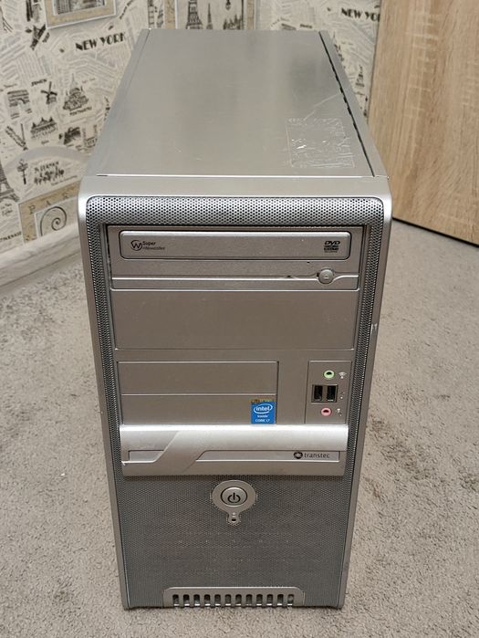 PC Intel i7 | PC AMD Athlon II X2