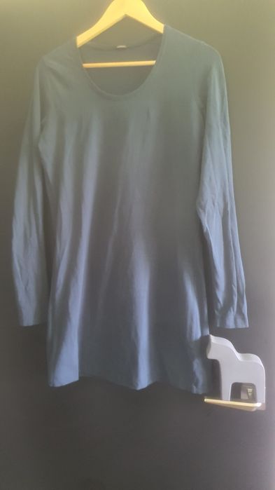 Dłuższą bluzka na ciążowy brzuszek r.M/L