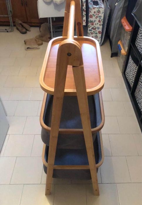 Móvel (casa de banho ou cozinha)