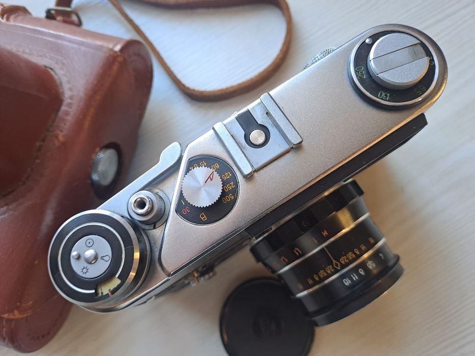 Фотоаппарат фед 5 в.