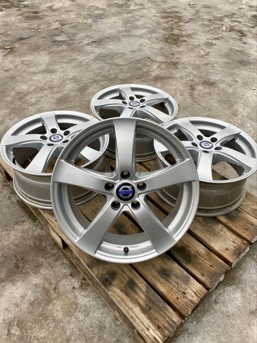 Диски R17 Volvo V50 V60 V70 S40 S60 S80 XC60 XC70 Ford Kuga Fusion