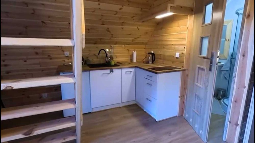 Dom wielosezonowy nad jeziorem / w pełni wyposażony!