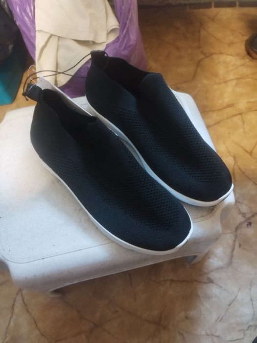 Buty czarne damskie rozmiar 39 nowe