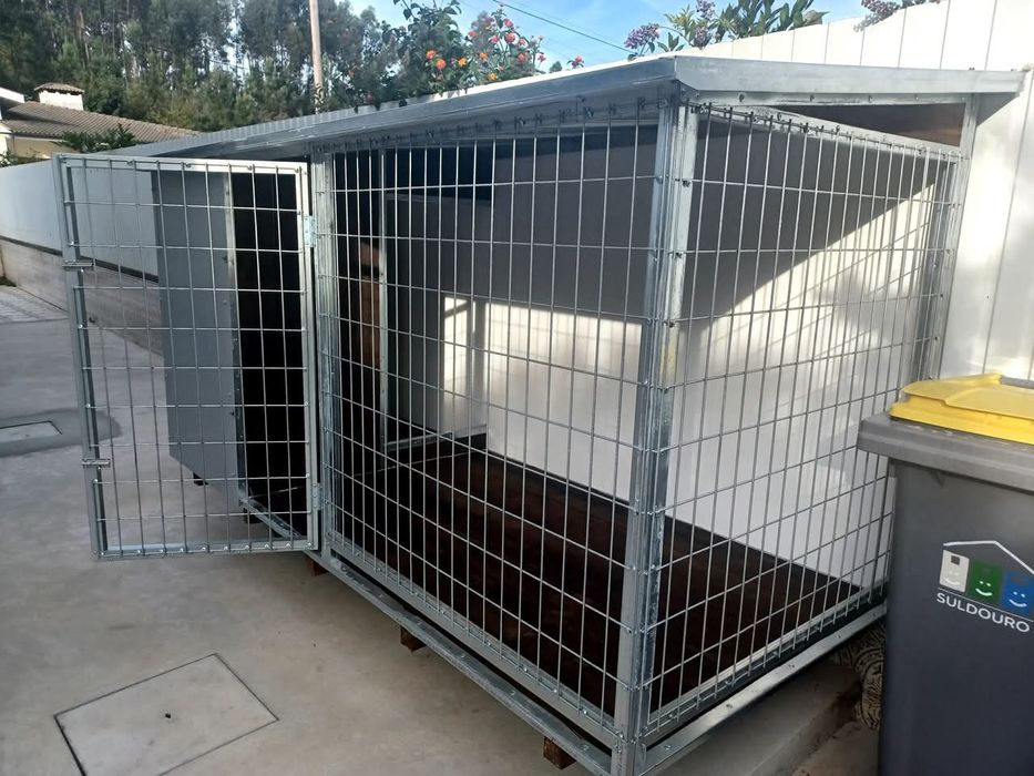 Casotas e abrigos para animais