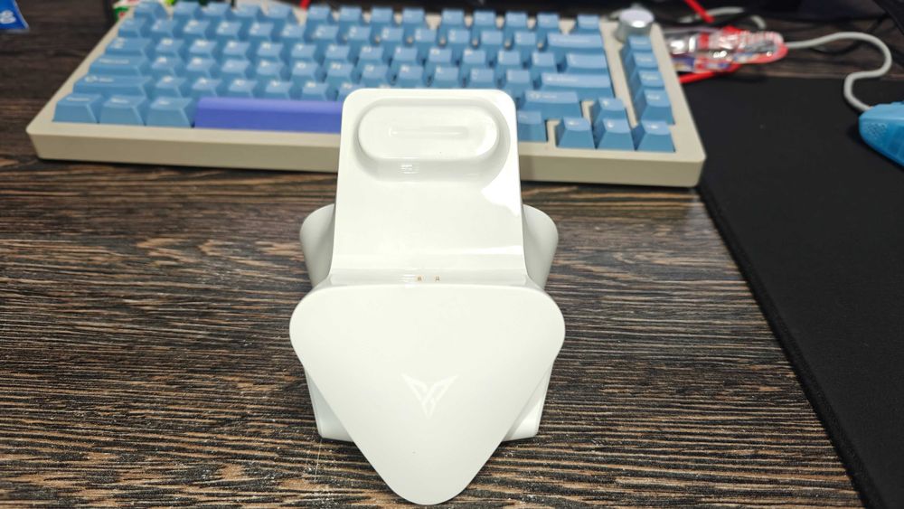 Геймпад Flydigi Apex 4 Elite + Докстанция