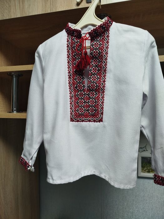 Вишиванка на хлопчика, льон, 3-4 роки