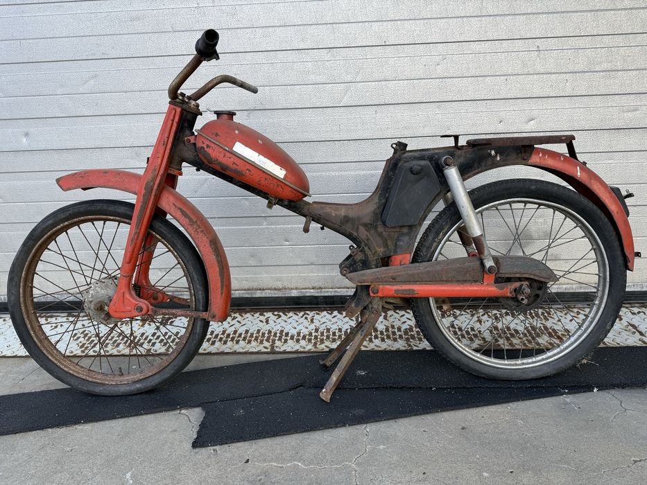 Komar 2350 - 1976 Predom Romet