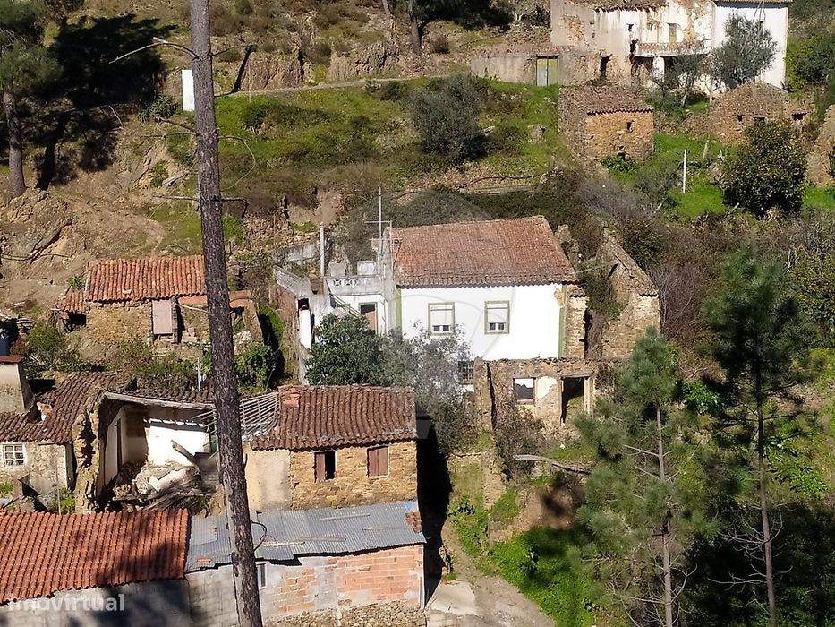 Moradia T2 para venda