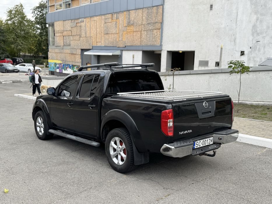 Продам Nissan NAVARA 2.5tdi 4x4 в Харькове!Левый руль Мех.