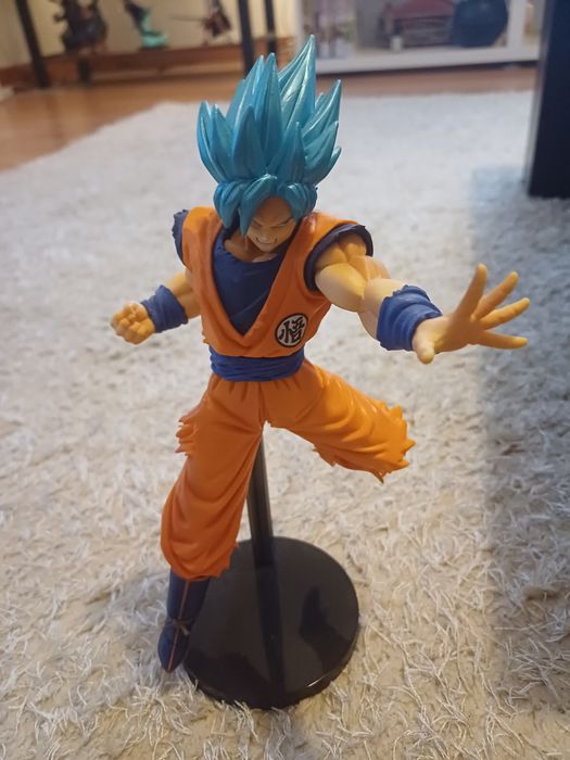 Dragon Ball Super Goku God Mode Figura