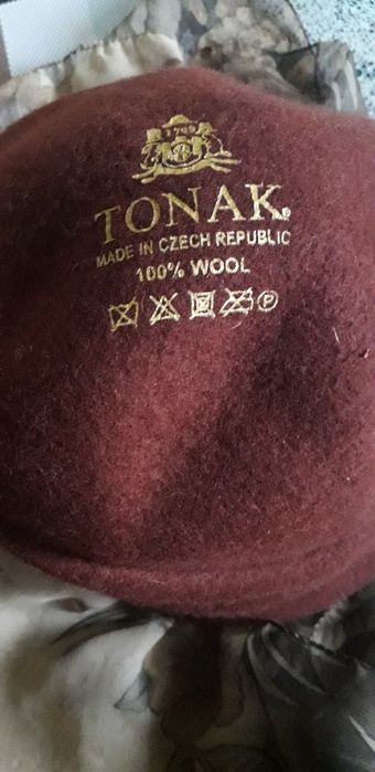 Головной убор женский