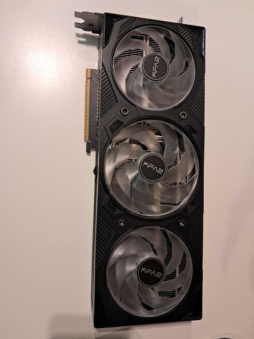 KFA2 GeForce RTX 5070 Ti EX Gamer 1-Click OC 16GB GDDR7