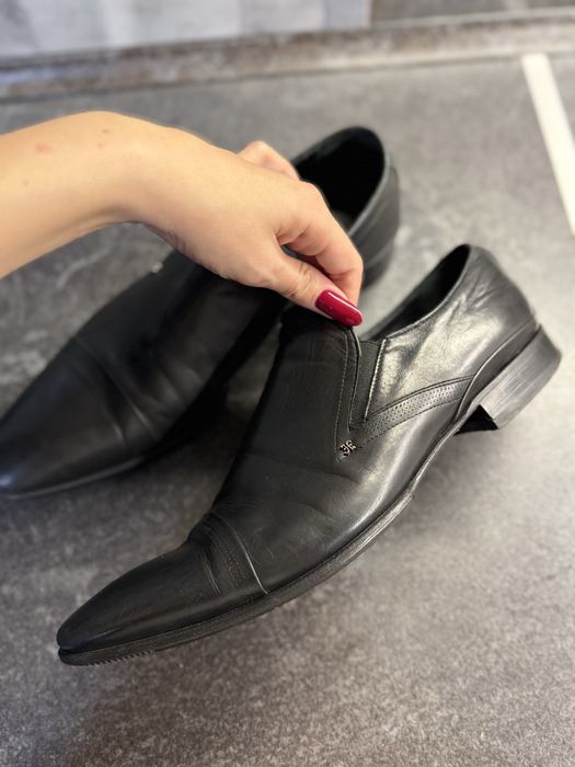 Чоловічі туфлі (3 пари)  39 розмір