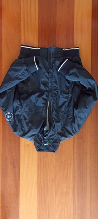 Casaco bomber azul da H&M usado uma vez ,8-9 anos