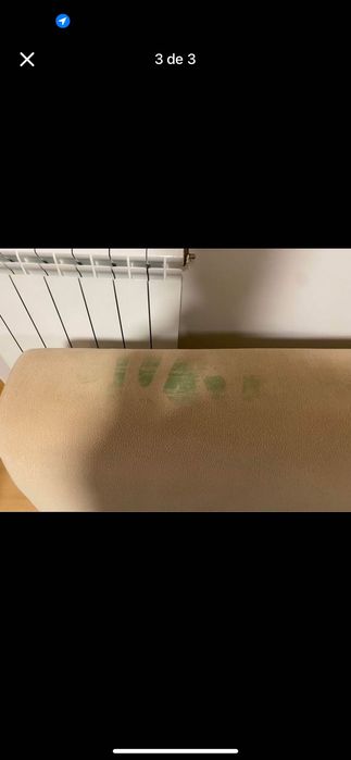 Sofá  com 1,40. Praticamente novo em cor bege e castanho,