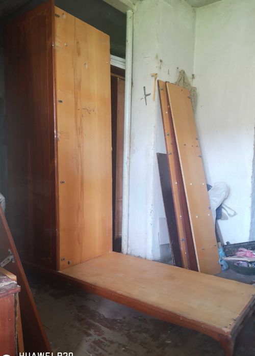 Продам шкаф. ***