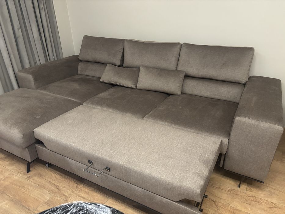 Naroznik z funkcja spania