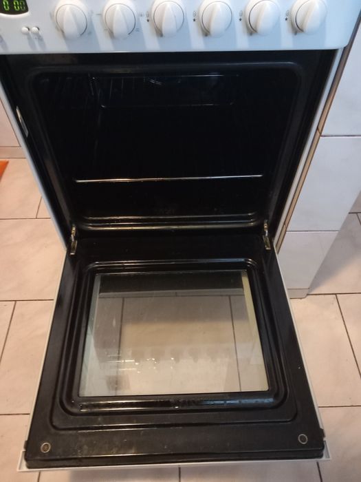 Kuchenka gazowa indesit