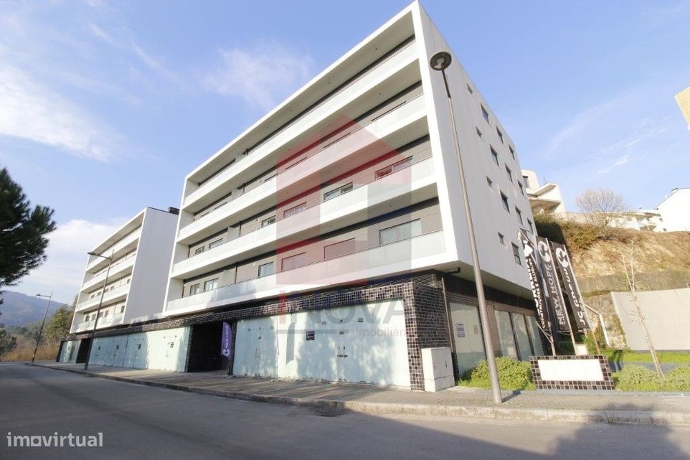 Vende-se Loja, Terras de Bouro, Braga