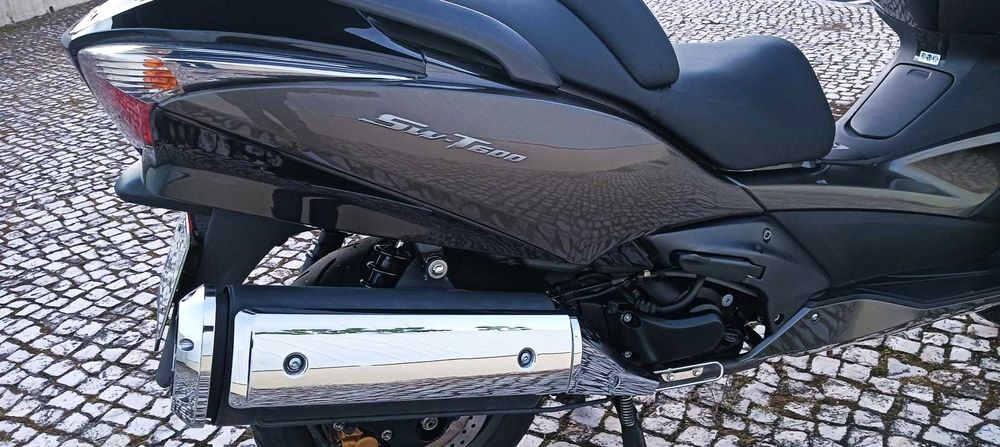 HONDA SW-T 600 de 2012, - Como nova!