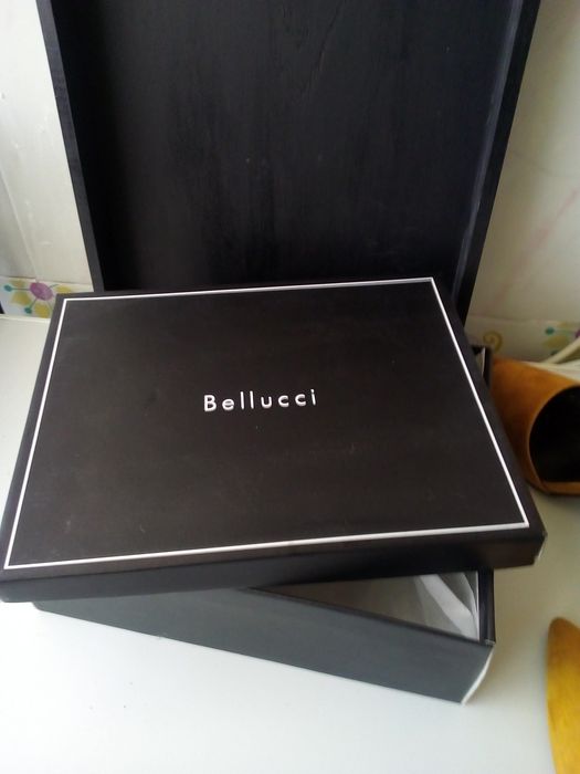 Sapatos Belluci senhora
