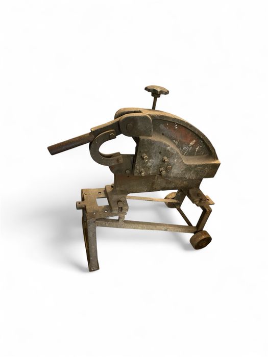 Ręczna gilotyna do blachy