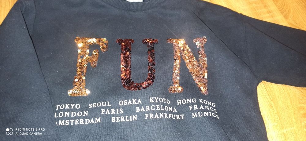 Bluza zara r. 122 cekiny