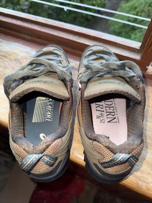 Кросівки asics gel pickax modern safari