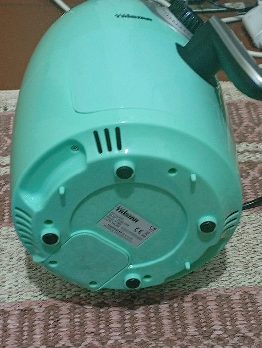 Mini Crispy Frier da Tristar toda nova com manual de instruções