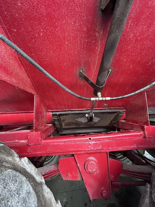 Przyczepa rolnicza do zboża -kukurydzy