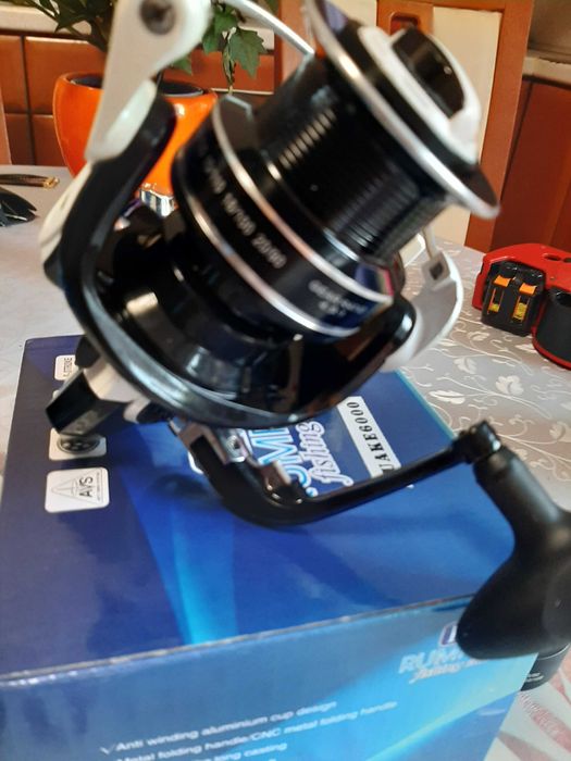 Kołowrotek Quake 6000.