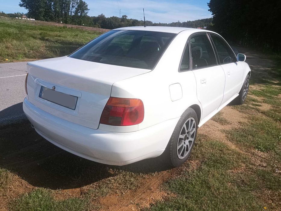 Audi A4 B5 1.9 TDI 110cv — photo 2