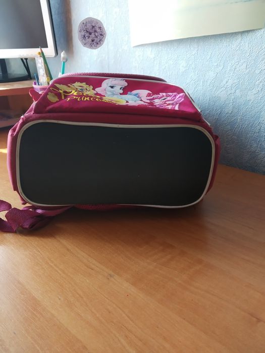 Продам каркасный рюкзачок