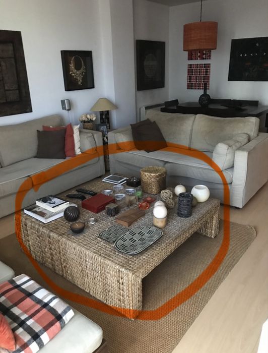 Vendo quadros, abajur, 2 mesas bambu