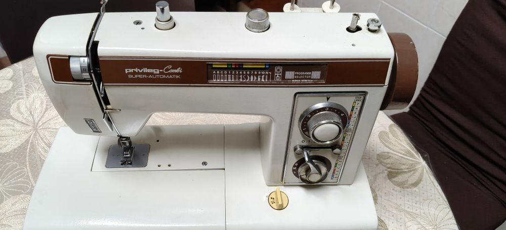 Máquina de costura "Vintage"