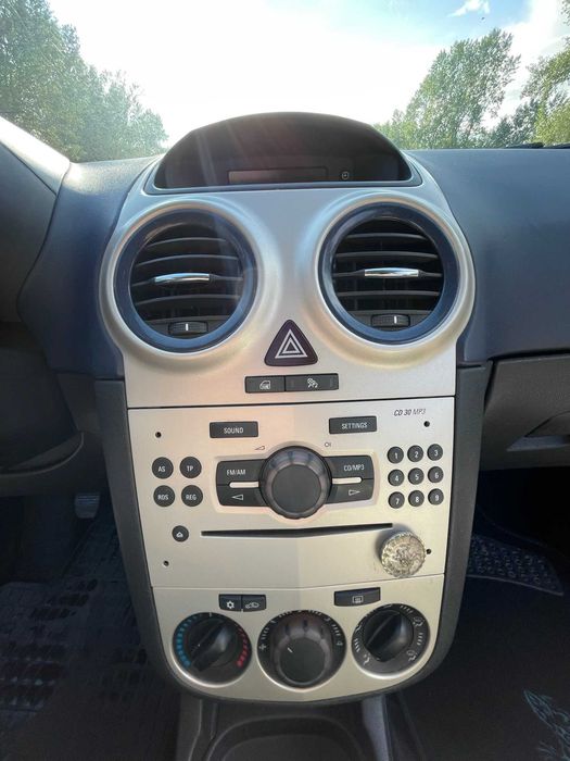 Opel Corsa 1.2 Benzyna 2007