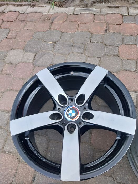 Felgi Aluminiowe BMW 17" 5x120 8J ET30