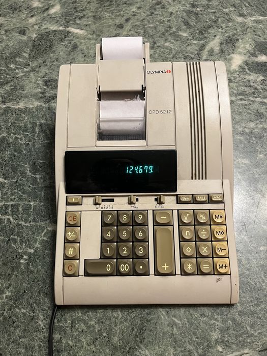 Maszynka biurowa do liczenia