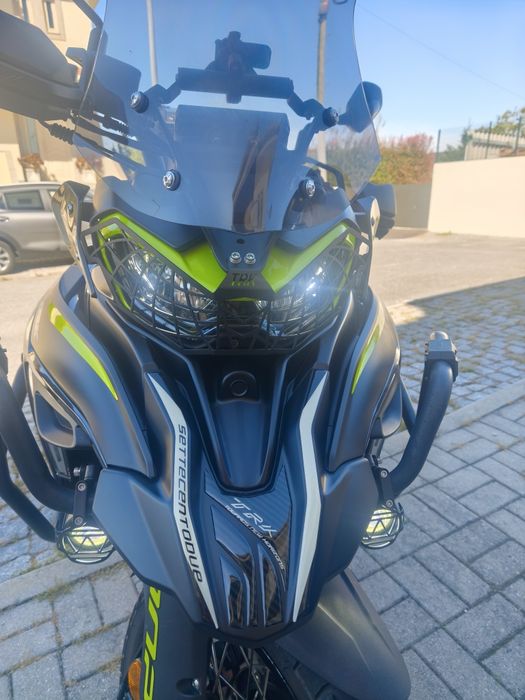 Benelli 702 X 2025