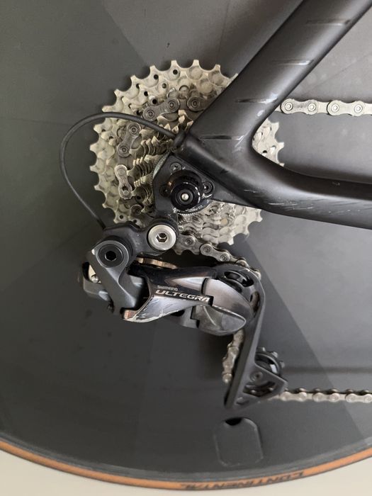 Na sprzedaz wypasiony Canyon Speedmax CF di2 , czasowy